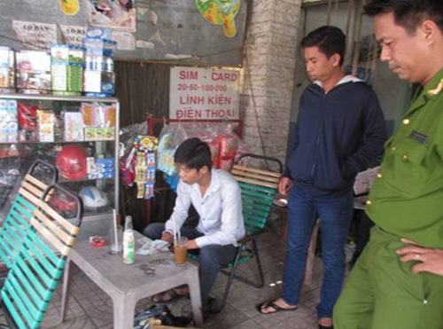 Bắt 'lò' sản xuất mỹ phẩm rởm ảnh 1